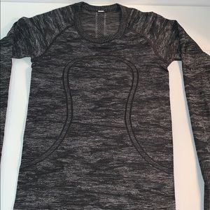 Lululemon Swiftly Tech Long Sleeve Crew